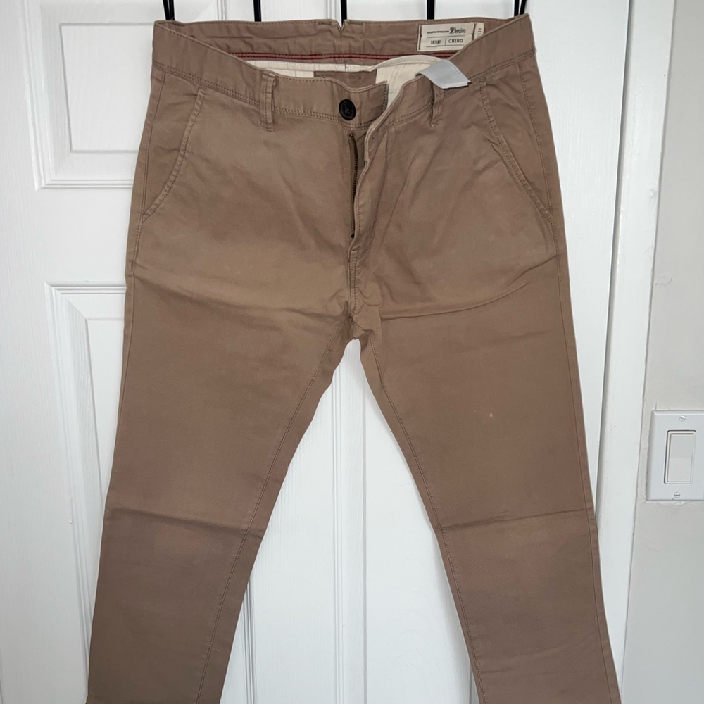 Extremely comfortable chinos